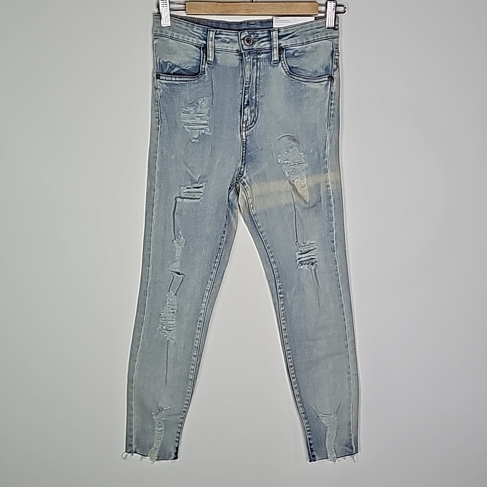Bluenotes 28x24 Chrissy distressed style super high rise jeggings
